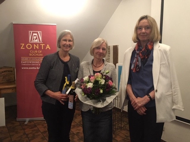 Dr. Doris Kohlmann-Viand, Prof. Dr. Anne Friedrichs, Dr. Renate Klees-Möller